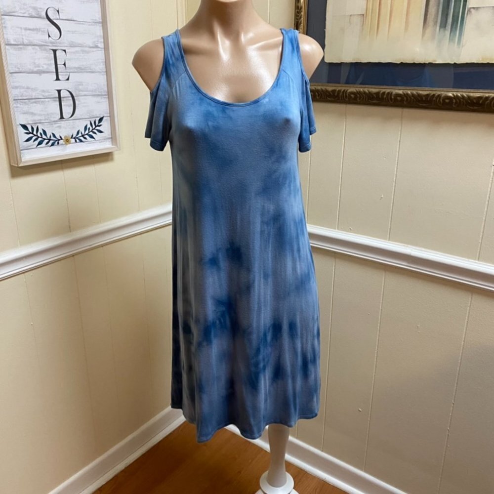 Pink Rose Chateau Blue Mineral Wash Cold Shoulder Shirt Dress S